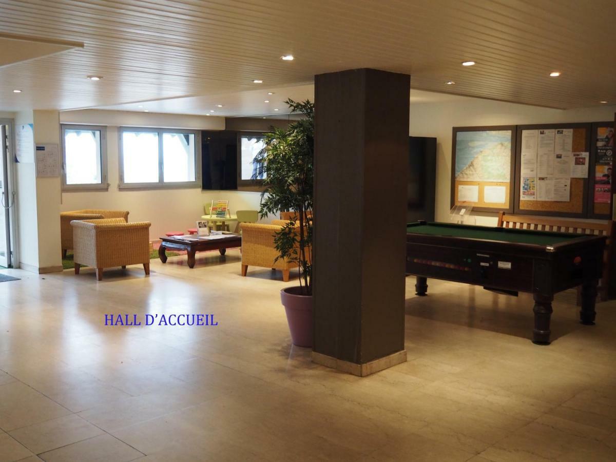 Residence "Les Tamaris" Трувіль-сюр-Мер Екстер'єр фото